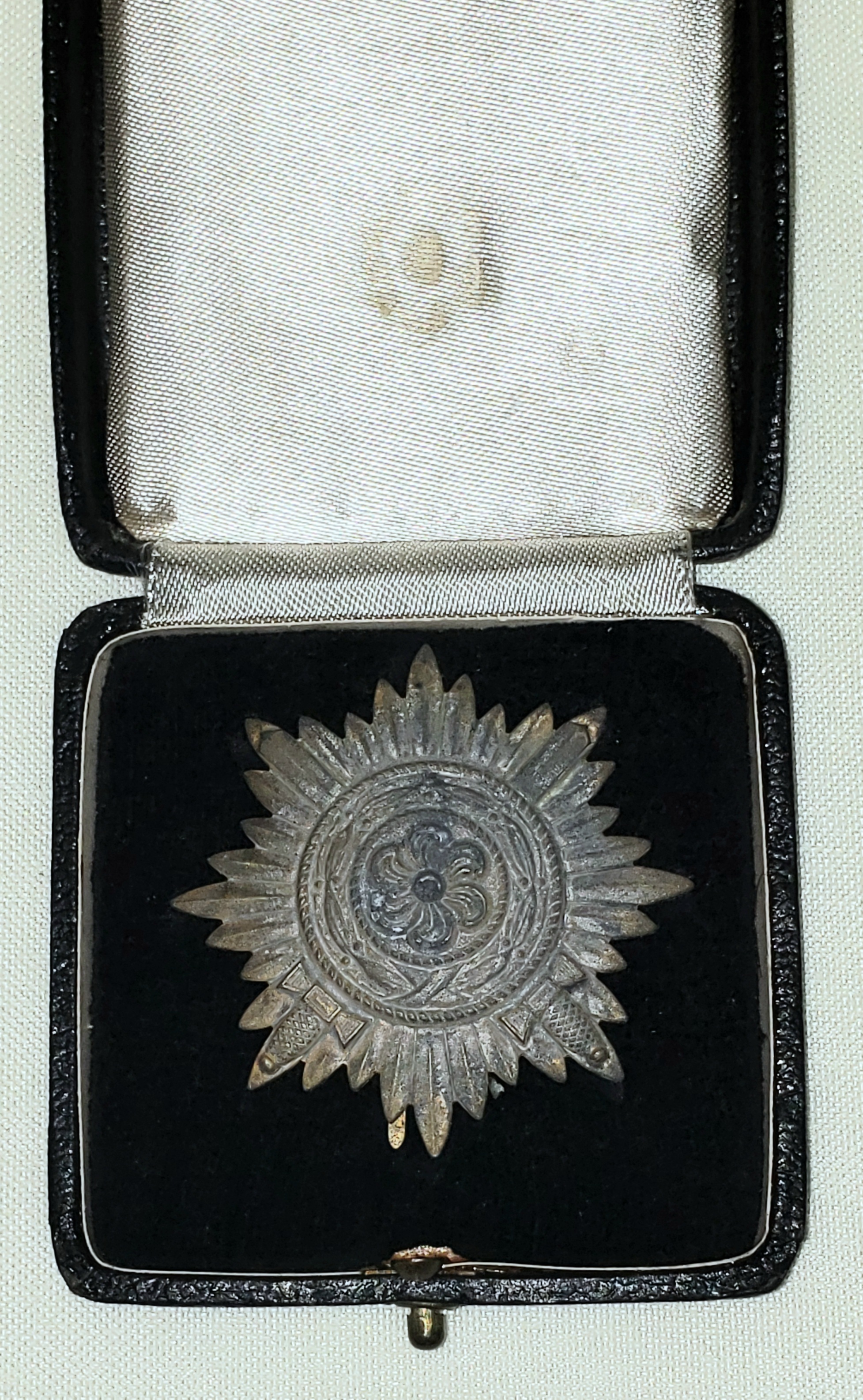 Army/ Waffen-SS Awards , Badges ,Insignia and related items.